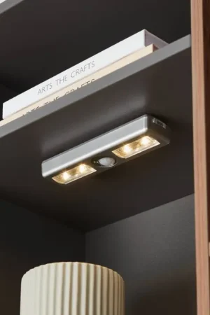 Weekendaanbieding Eglo - LED Oriëntatielamp met sensor 4xLED/3xAAA